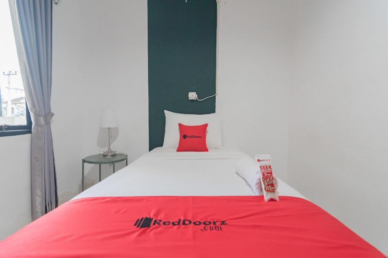 Reddoorz At Sani Guest House Balikpapan 외부 사진